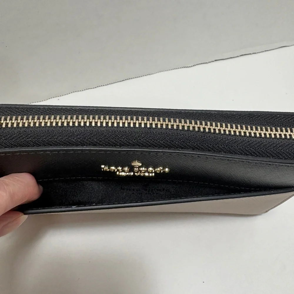 Kate Spade Large continental wallet in colorblock